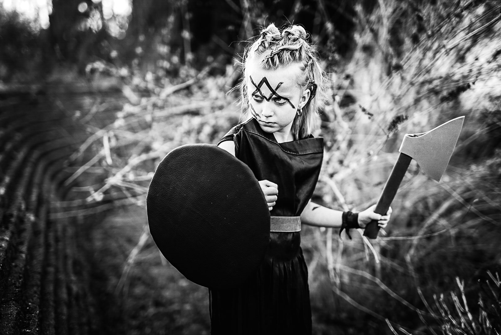 MICHELLE PRÆSTGAARD
- Tells the story